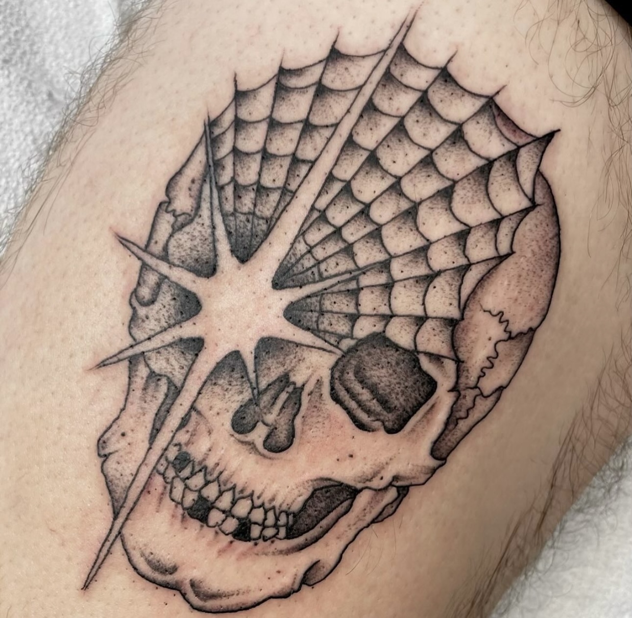 Skull with spiderweb